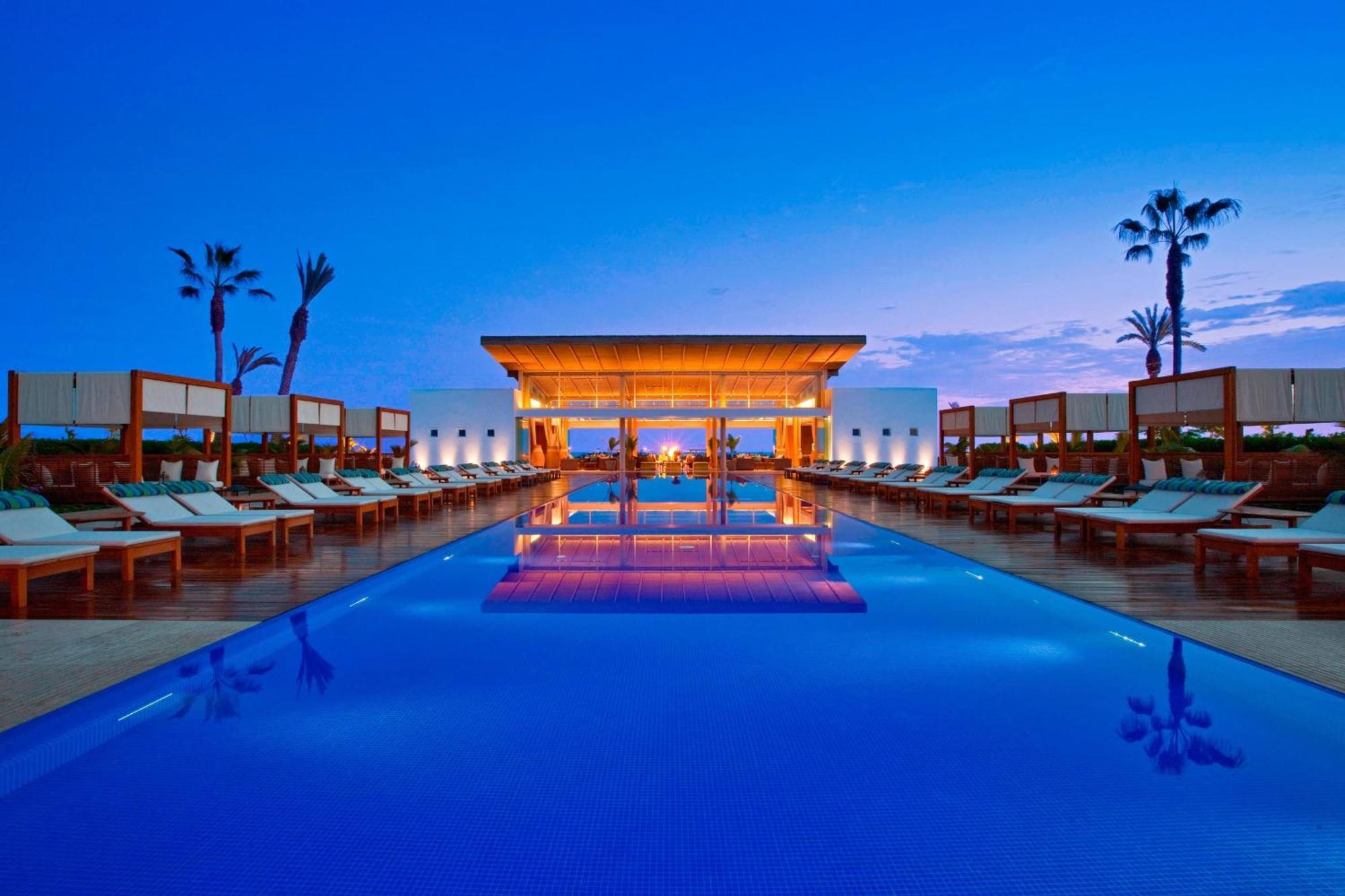 Hotel Paracas, A Luxury Collection Resort, פאראקאס מראה חיצוני תמונה The pool at the W Hotel in Cancun