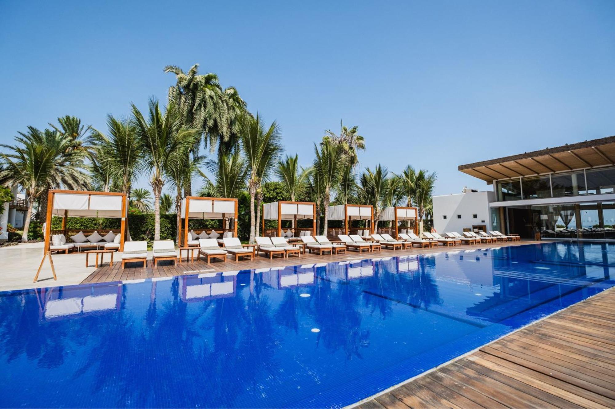 Hotel Paracas, A Luxury Collection Resort, פאראקאס מראה חיצוני תמונה The swimming pool at the hotel