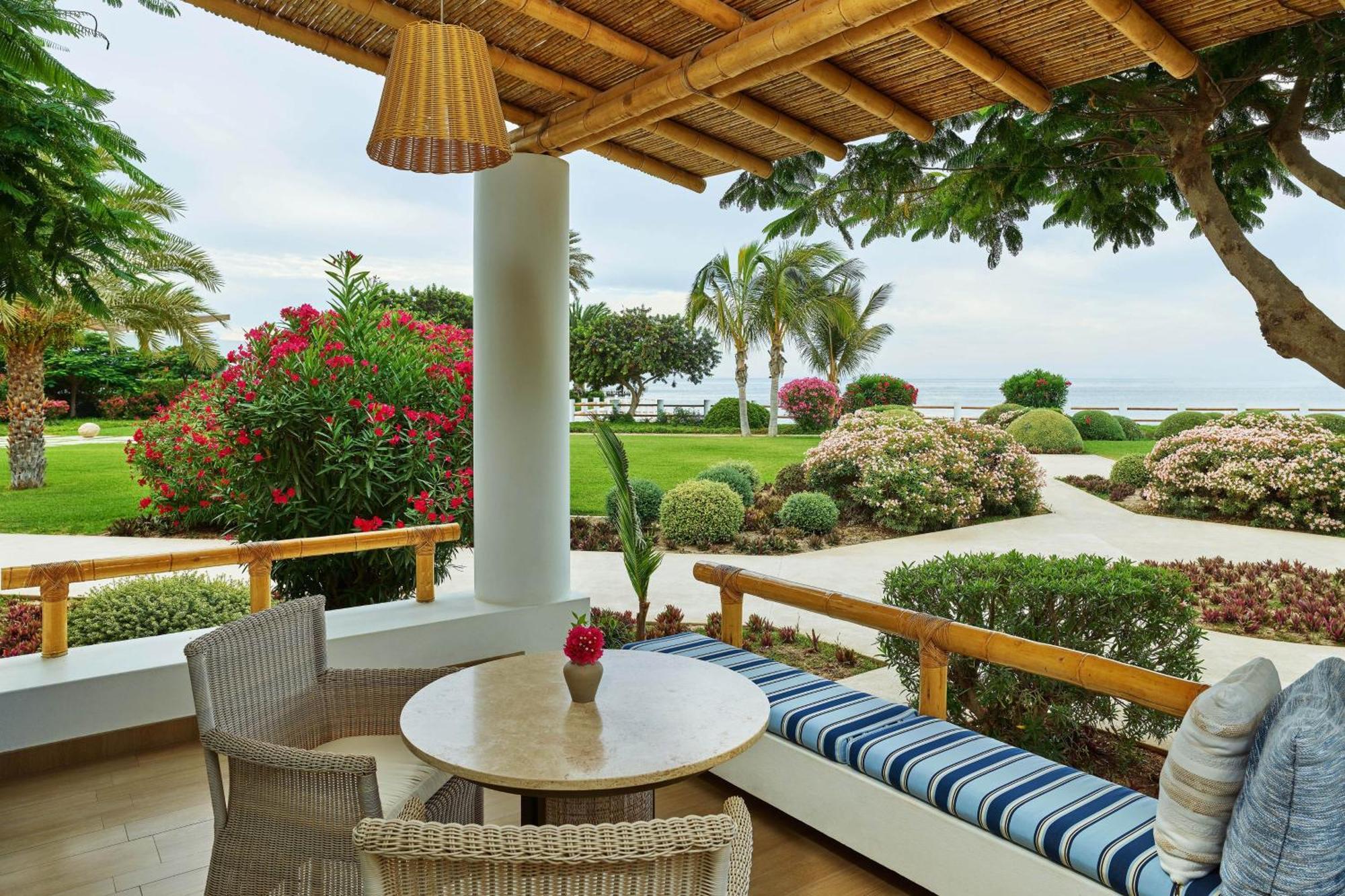 Hotel Paracas, A Luxury Collection Resort, פאראקאס מראה חיצוני תמונה View from a suite at the Four Seasons Resort Los Cabos